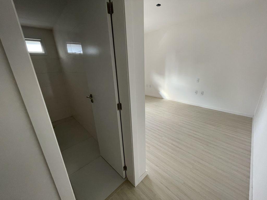 Apartamento à venda com 3 quartos, 136m² - Foto 14