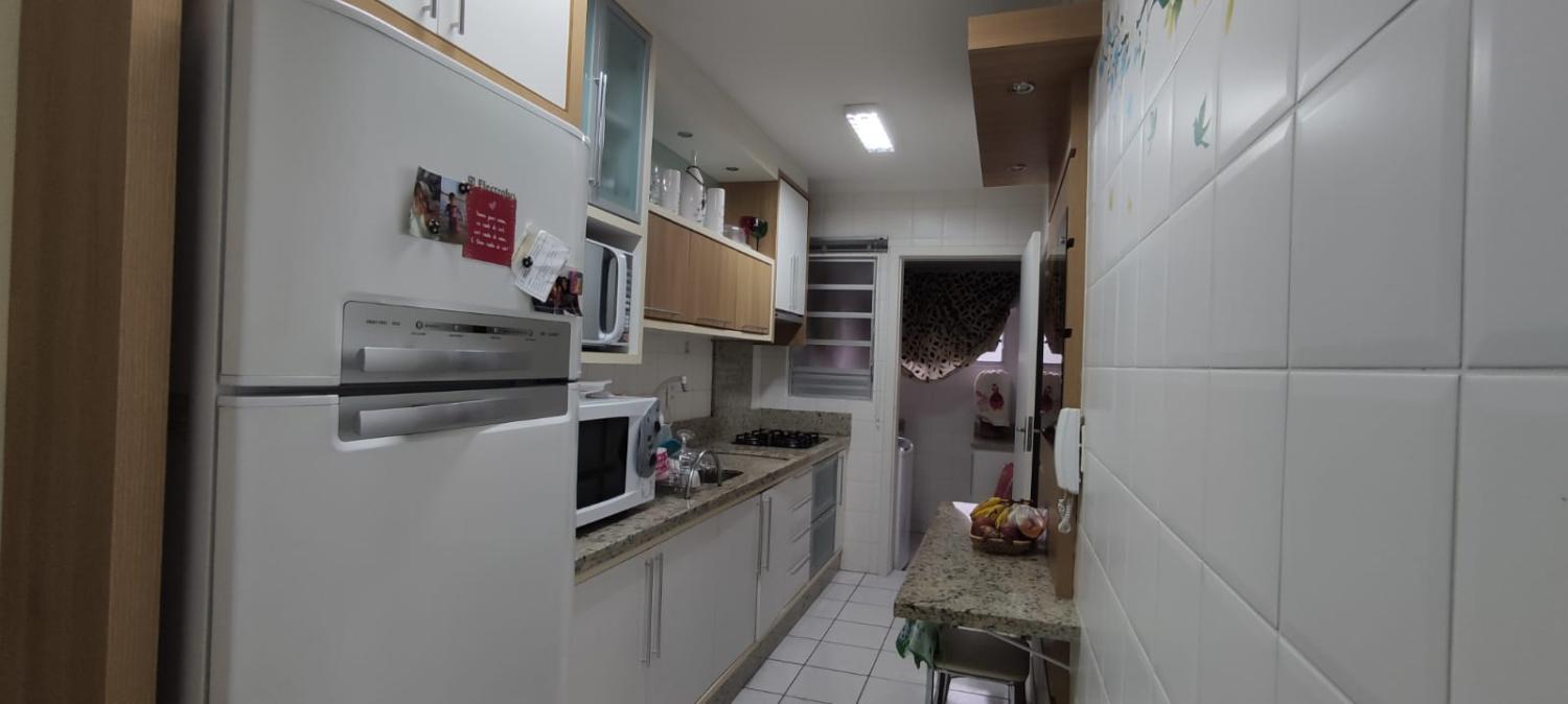 Apartamento à venda com 3 quartos, 92m² - Foto 7