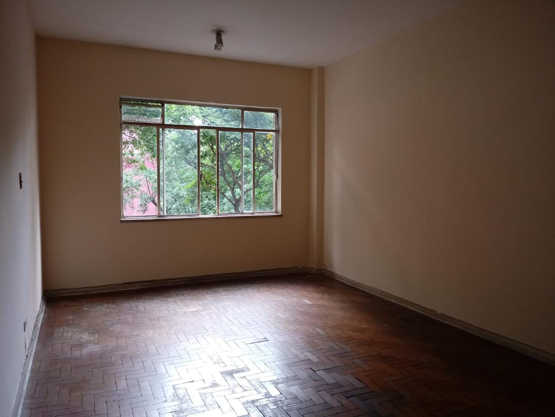 Apartamento para alugar com 1 quarto, 75m² - Foto 2