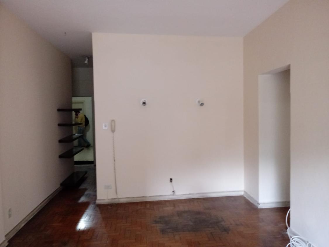 Apartamento para alugar com 1 quarto, 75m² - Foto 4