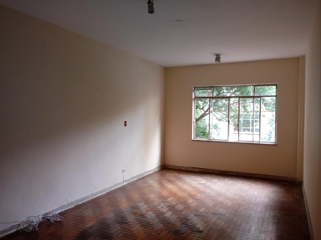 Apartamento para alugar com 1 quarto, 75m² - Foto 1