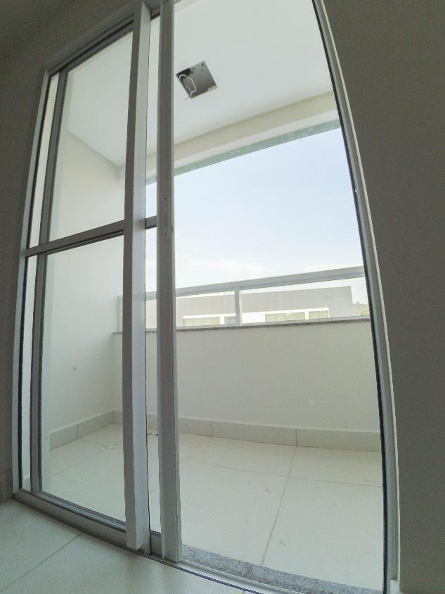 Apartamento à venda com 3 quartos, 84m² - Foto 15