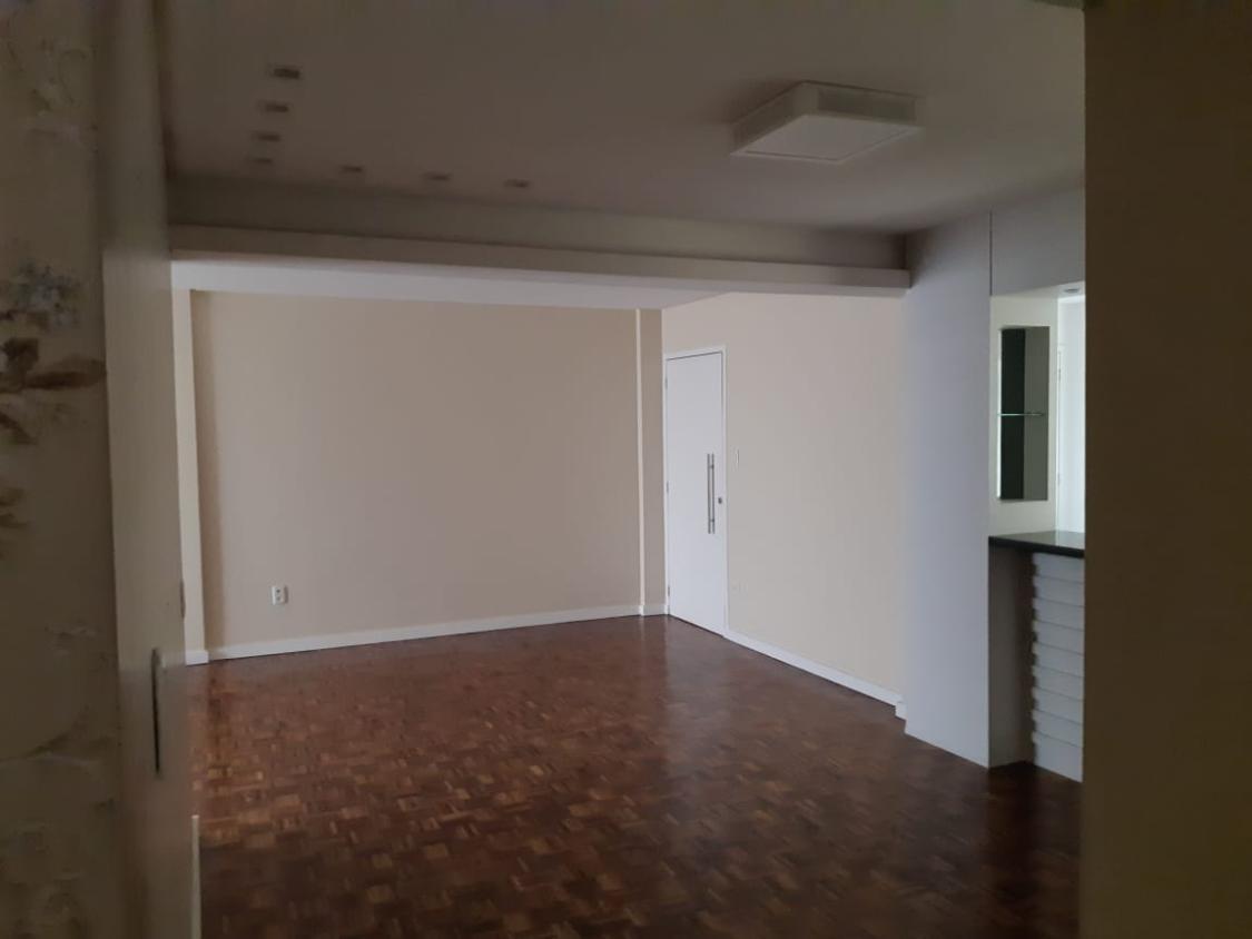 Apartamento à venda com 3 quartos, 119m² - Foto 5