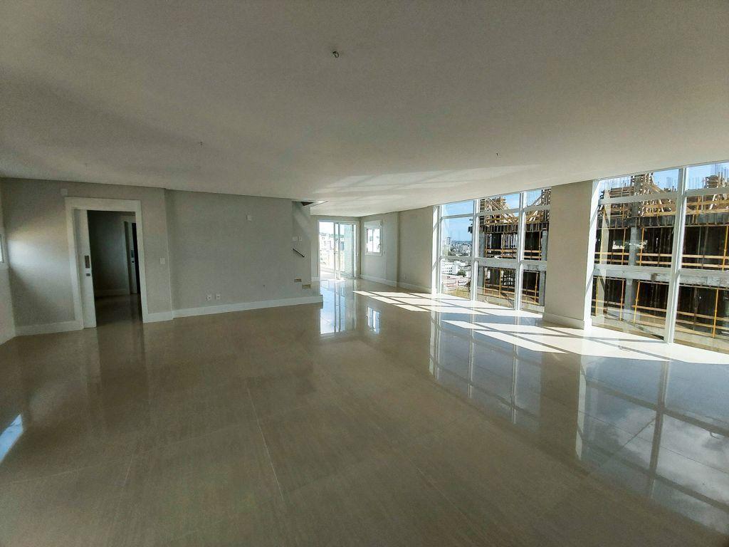 Apartamento à venda com 4 quartos, 223m² - Foto 14