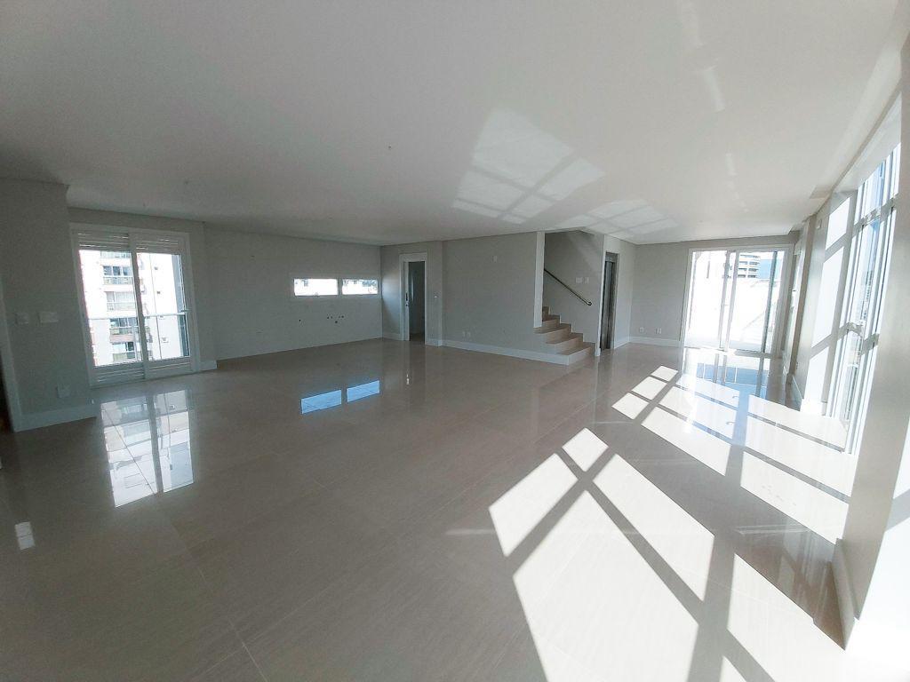 Apartamento à venda com 4 quartos, 223m² - Foto 16