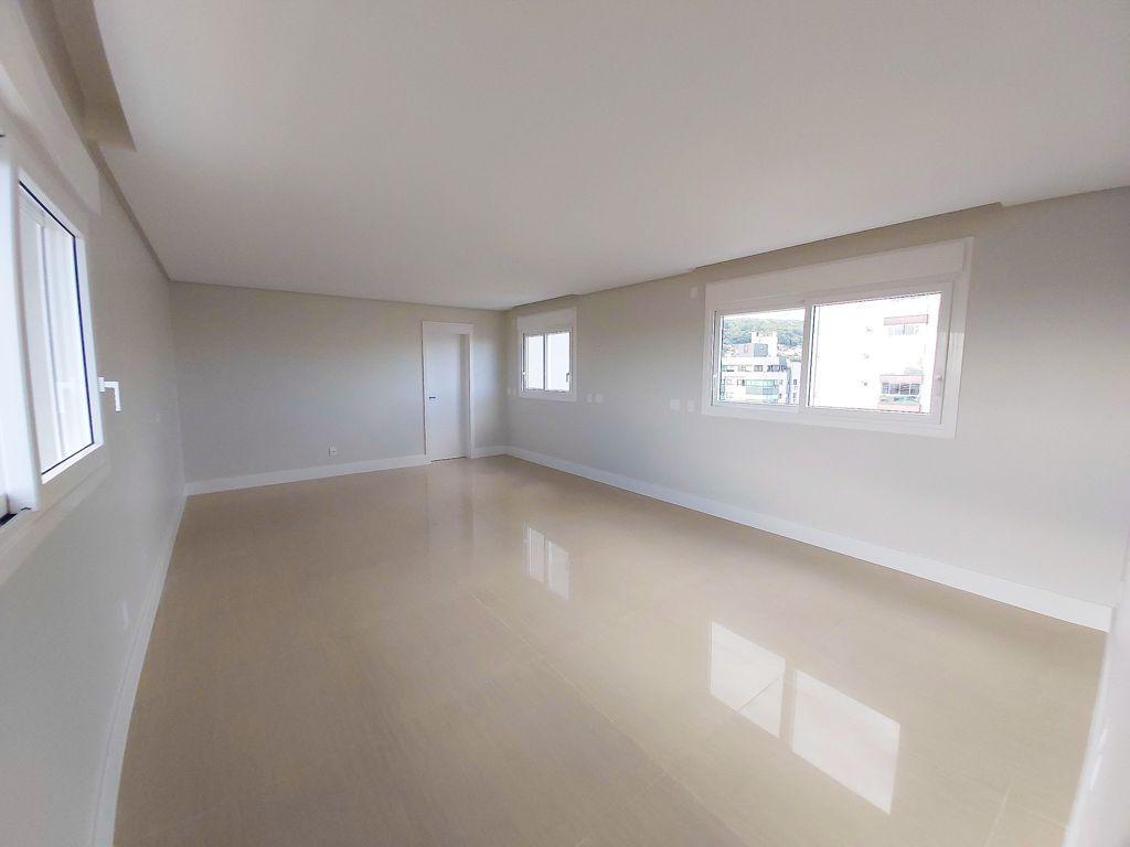 Apartamento à venda com 4 quartos, 223m² - Foto 27