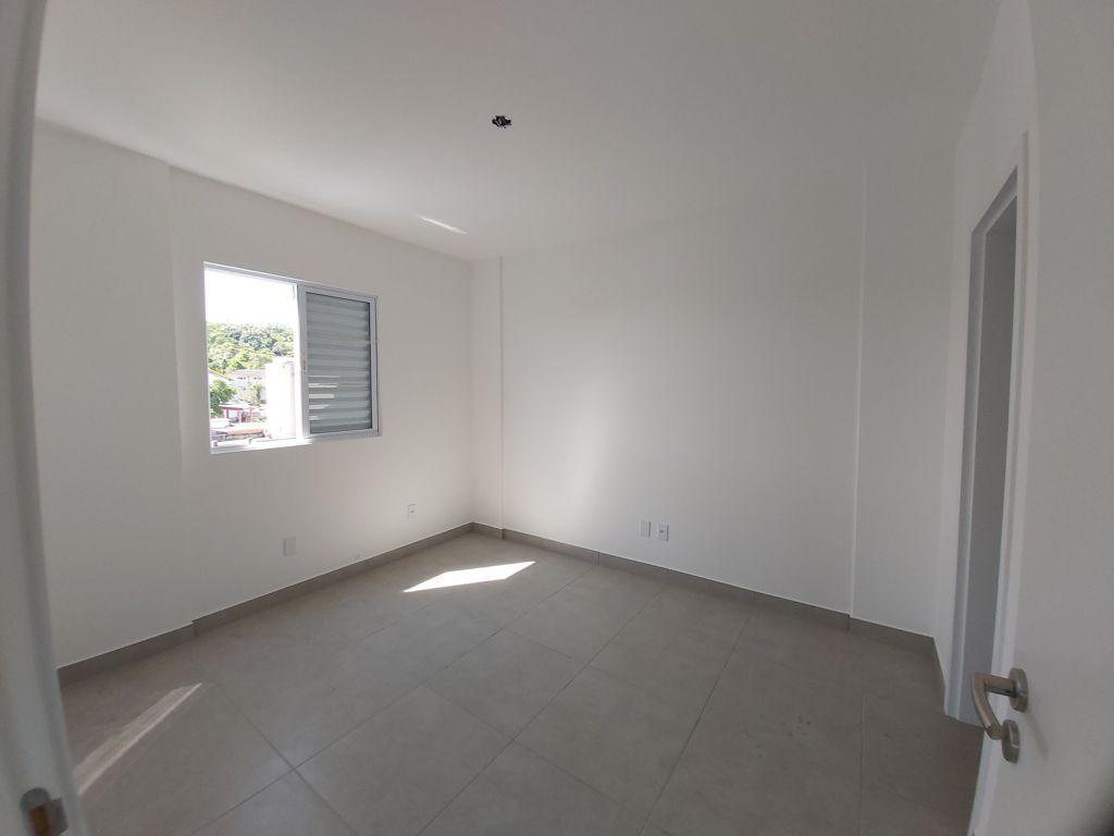 Apartamento à venda com 2 quartos, 63m² - Foto 12