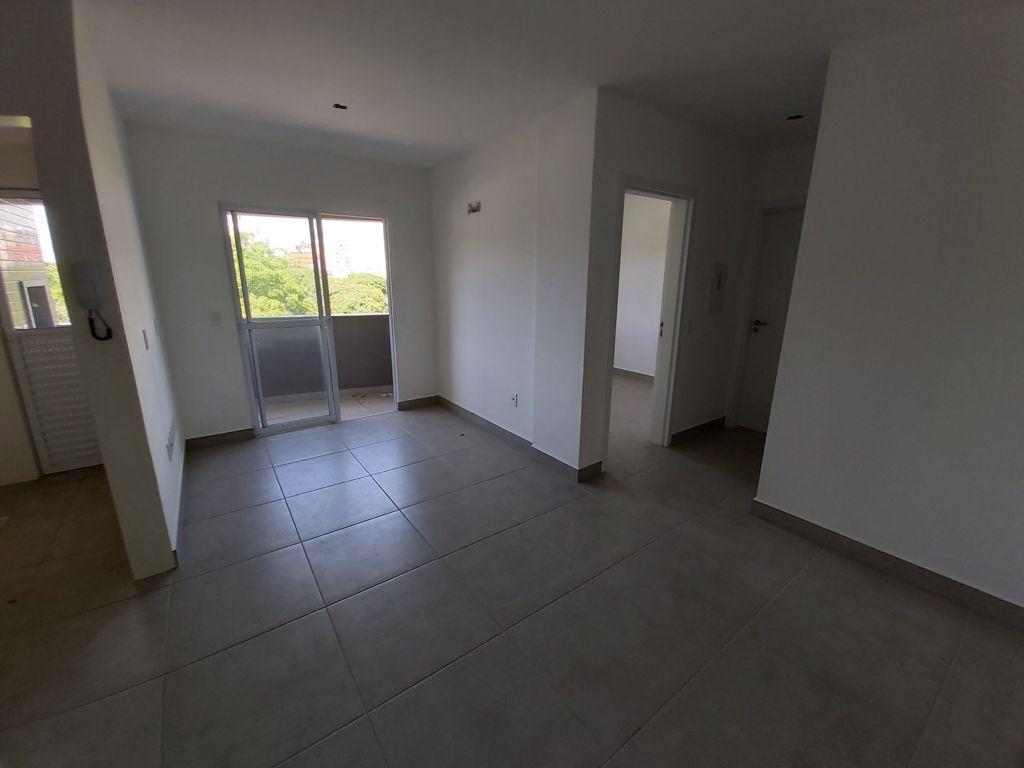 Apartamento à venda com 2 quartos, 63m² - Foto 15