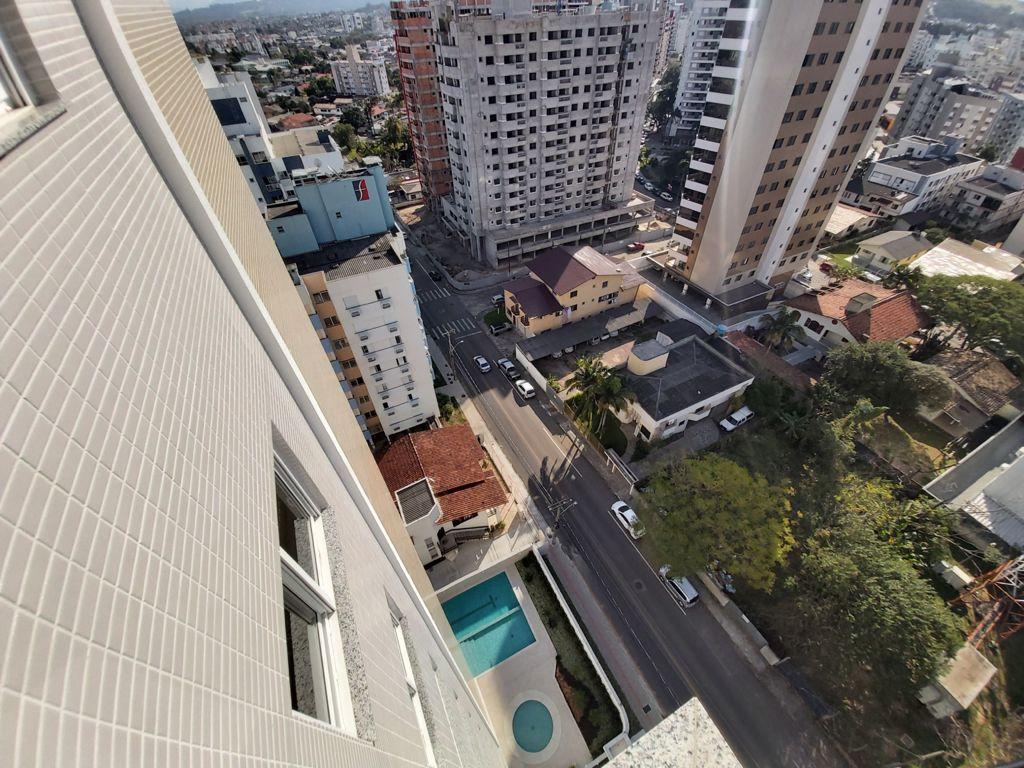 Apartamento à venda com 3 quartos, 155m² - Foto 8