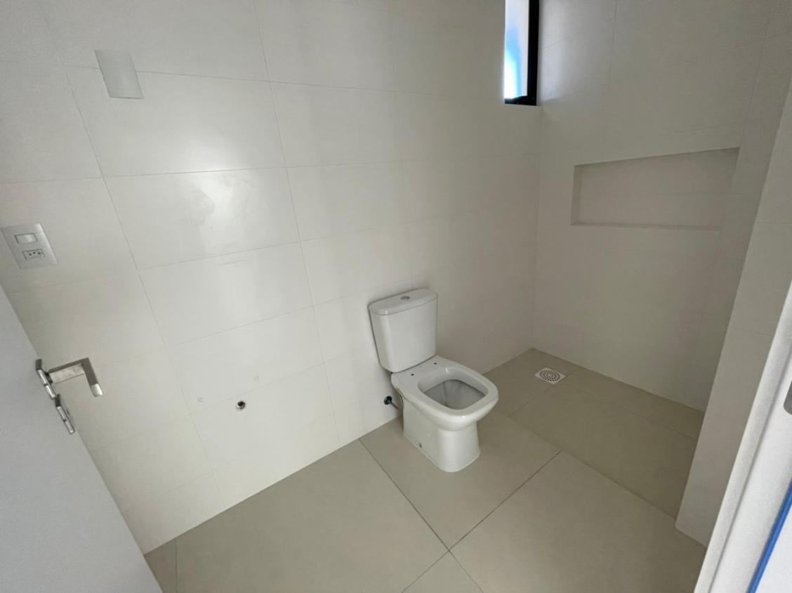 Apartamento à venda com 3 quartos, 183m² - Foto 5