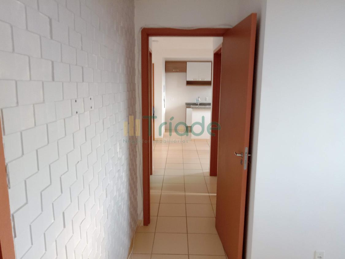 Apartamento para alugar com 2 quartos, 55m² - Foto 13