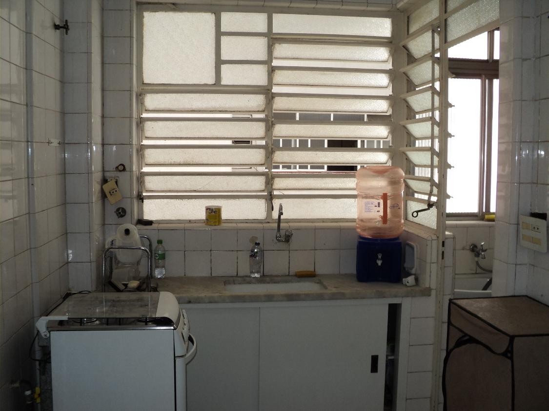 Apartamento para alugar com 1 quarto, 80m² - Foto 14