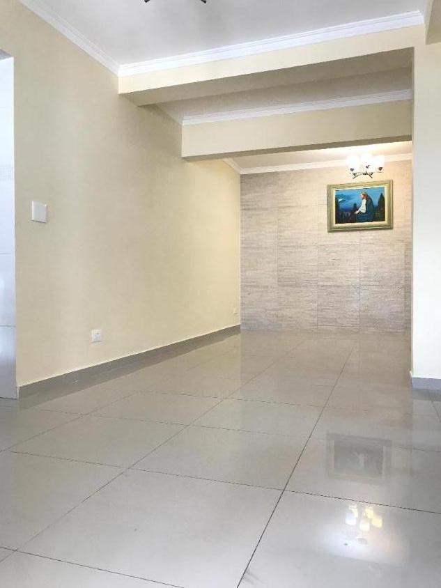 Sobrado à venda com 4 quartos, 212m² - Foto 3