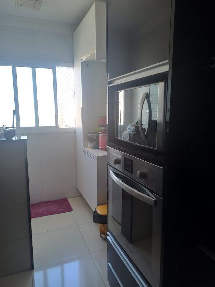 Apartamento à venda com 3 quartos, 90m² - Foto 3