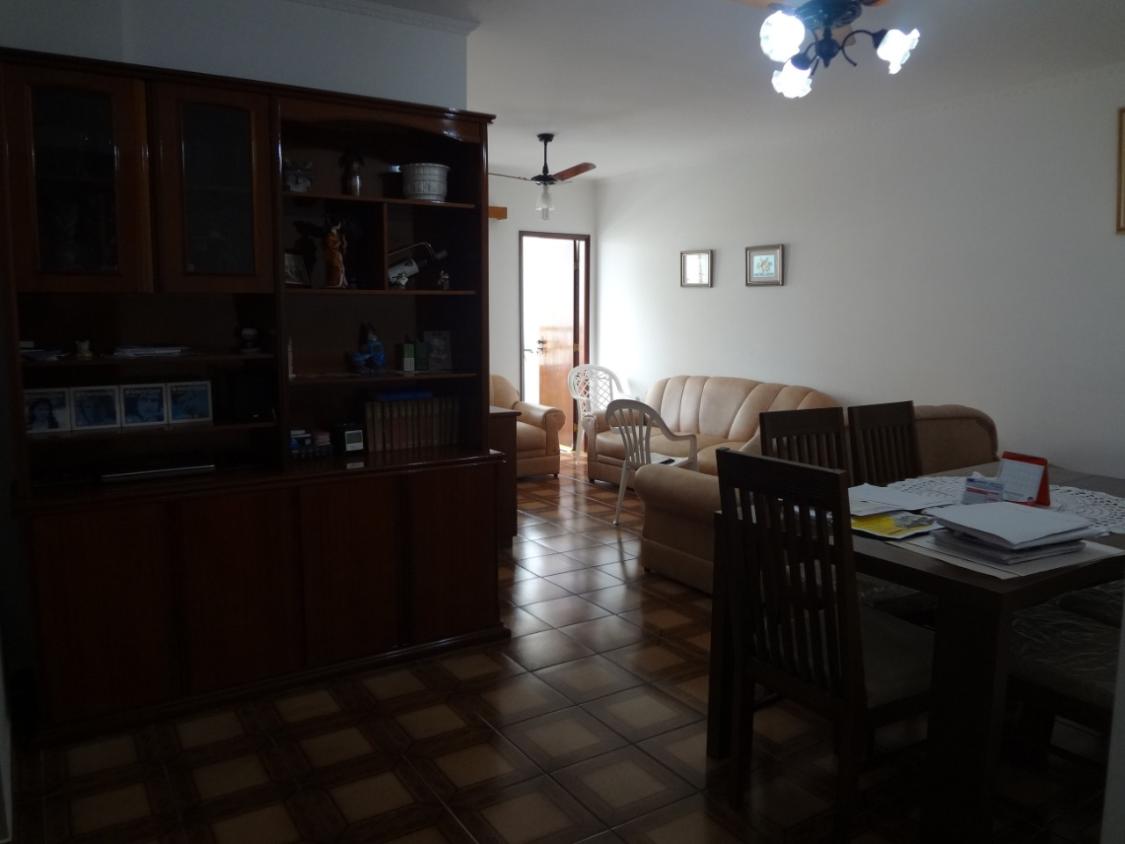 Apartamento à venda com 3 quartos, 110m² - Foto 5