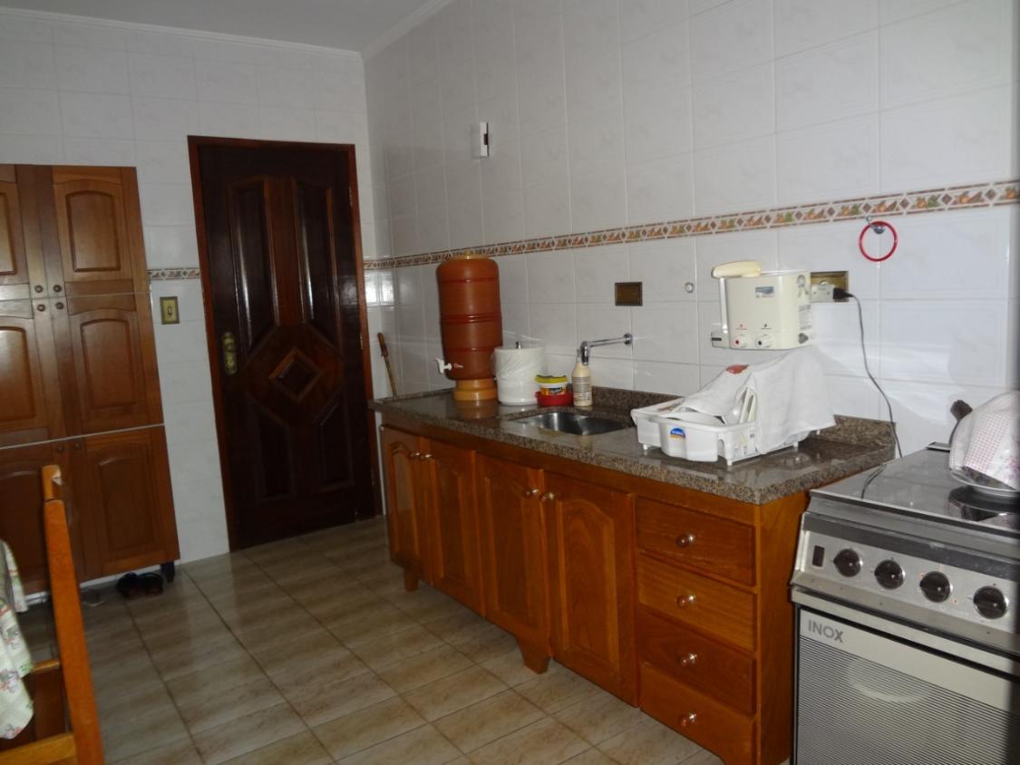 Apartamento à venda com 3 quartos, 110m² - Foto 7