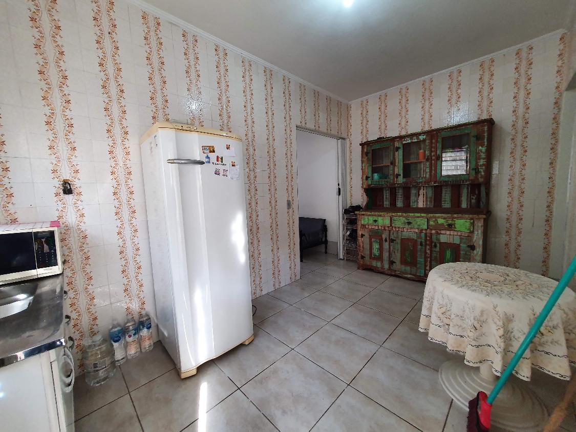 Casa à venda com 3 quartos, 100m² - Foto 16