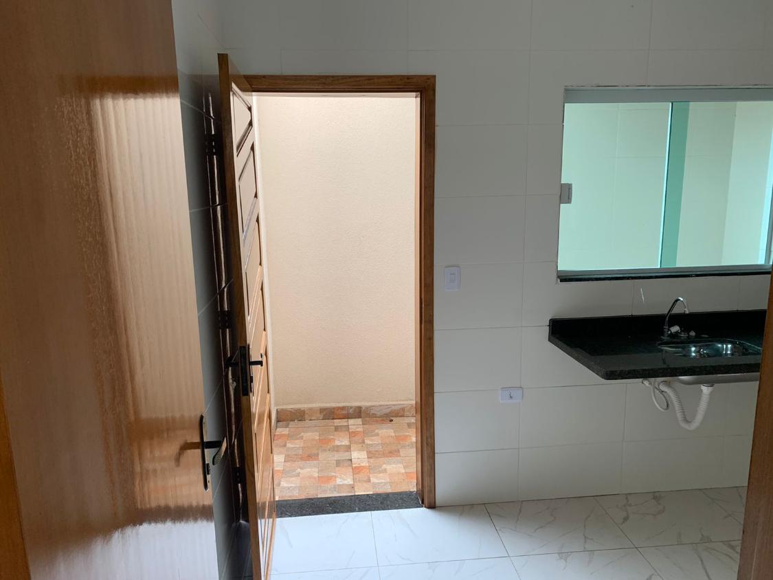 Casa de Condomínio à venda com 3 quartos, 60m² - Foto 2