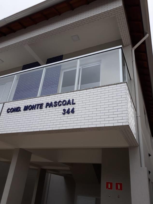 Casa de Condomínio à venda com 2 quartos, 39m² - Foto 1