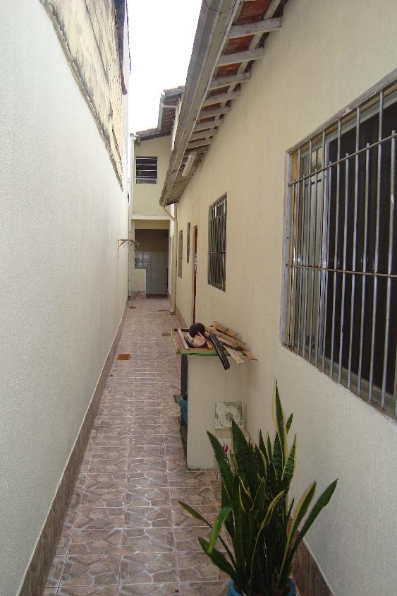 Casa à venda com 4 quartos, 130m² - Foto 10