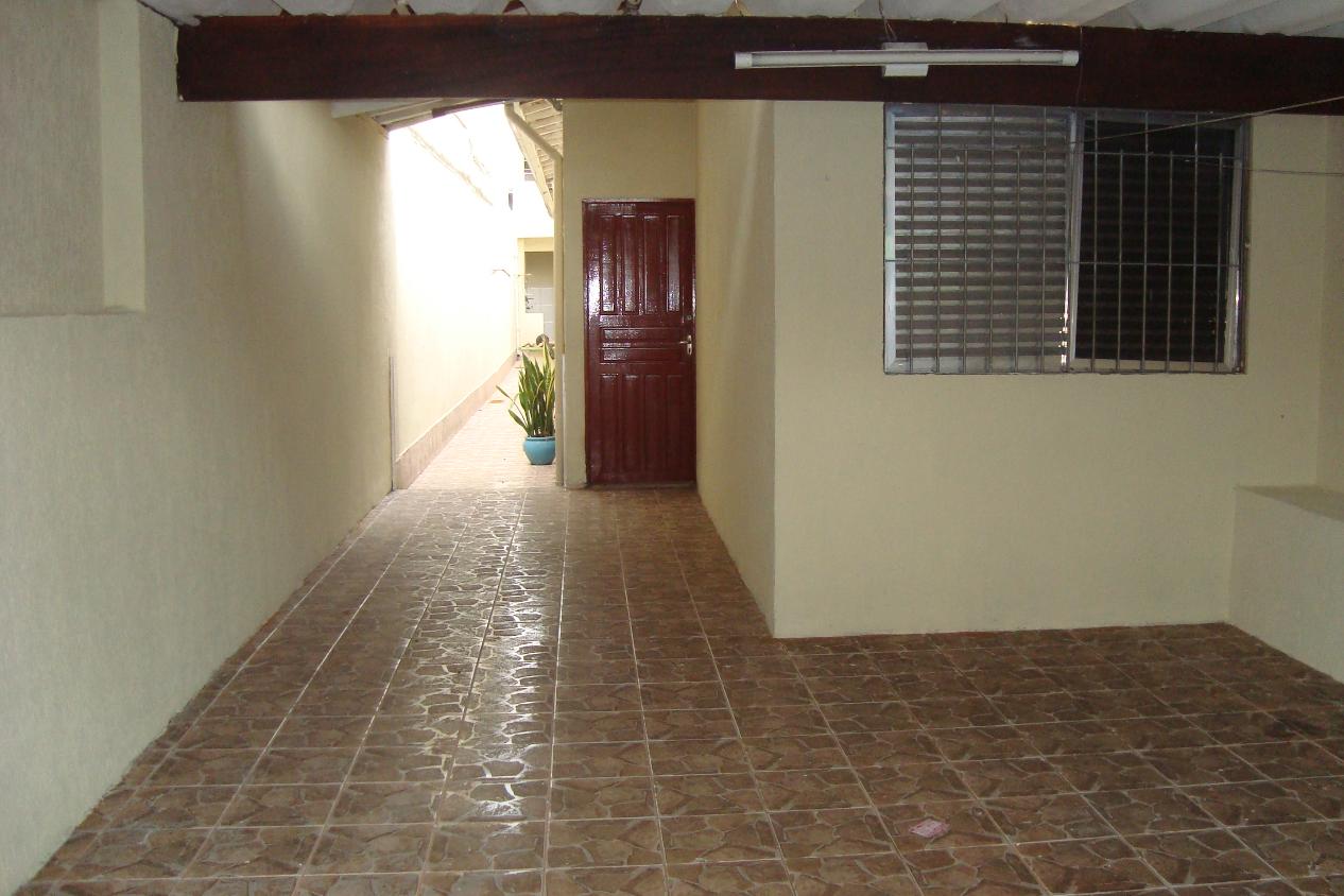 Casa à venda com 4 quartos, 130m² - Foto 1