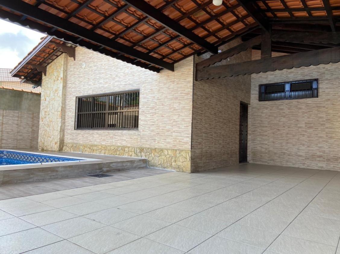 Casa à venda com 3 quartos, 120m² - Foto 2