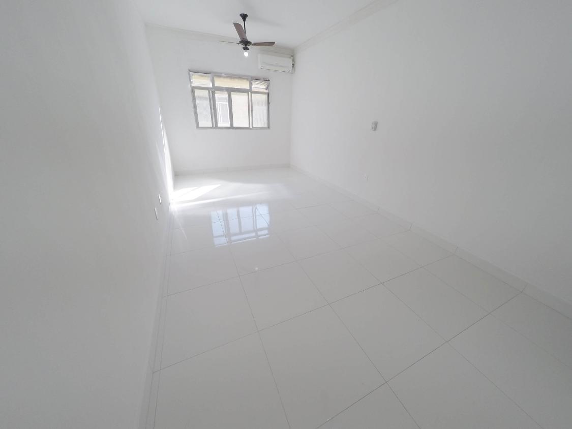 Kitnet e Studio à venda, 34m² - Foto 1