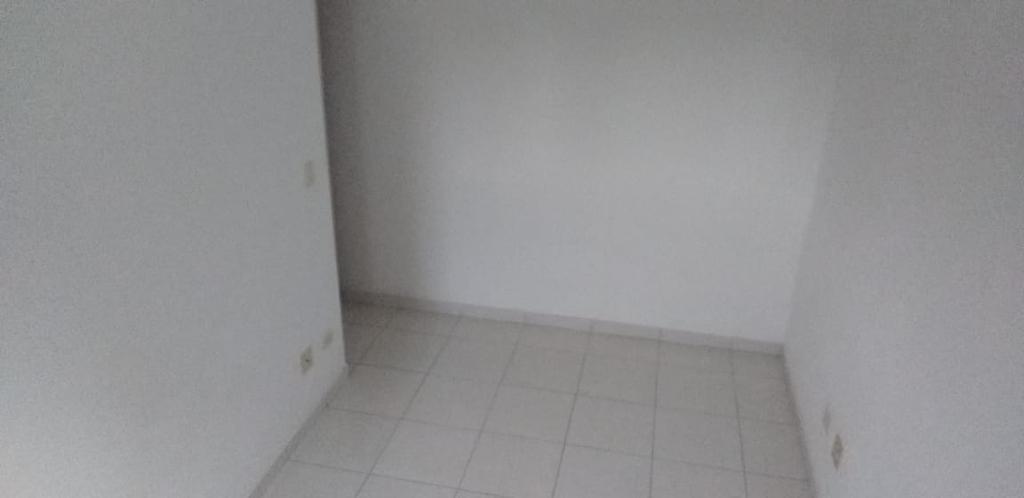 Apartamento à venda com 3 quartos, 105m² - Foto 15