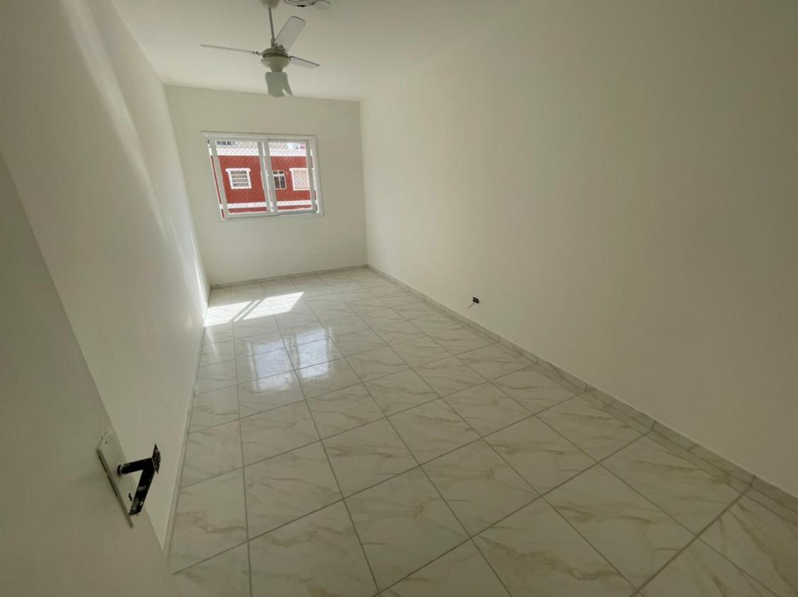 Apartamento à venda com 2 quartos, 75m² - Foto 5