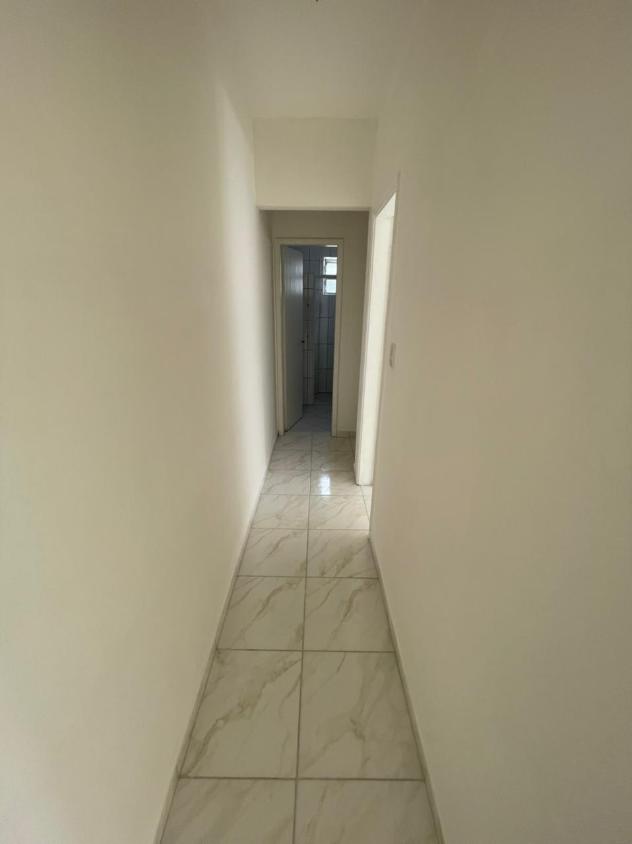 Apartamento à venda com 2 quartos, 75m² - Foto 10