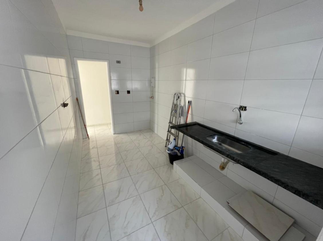 Apartamento à venda com 2 quartos, 75m² - Foto 13