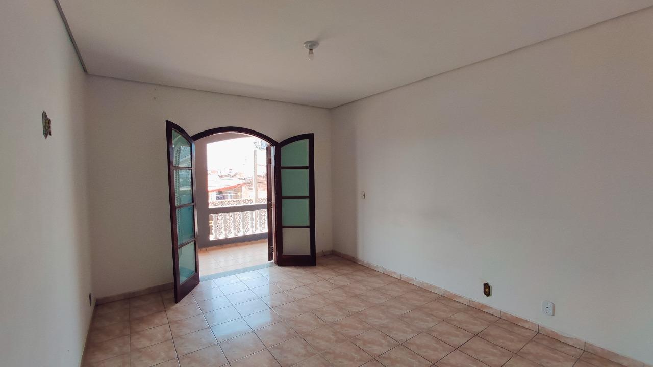 Sobrado à venda com 4 quartos, 275m² - Foto 4