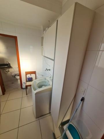 Apartamento à venda com 3 quartos, 127m² - Foto 2