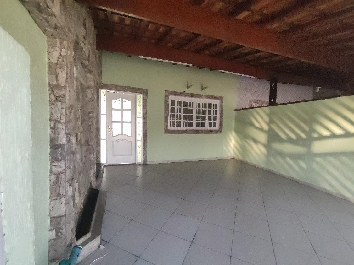 Casa à venda com 2 quartos, 104m² - Foto 3