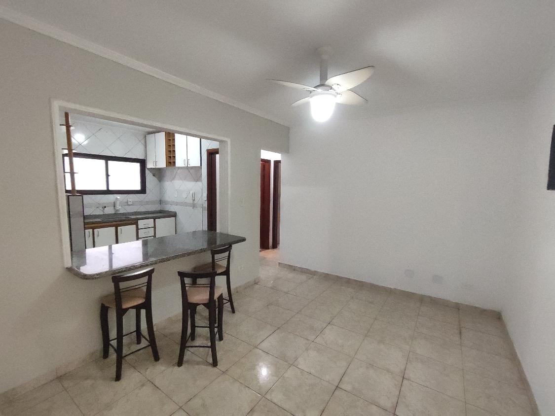 Apartamento à venda com 2 quartos, 67m² - Foto 3