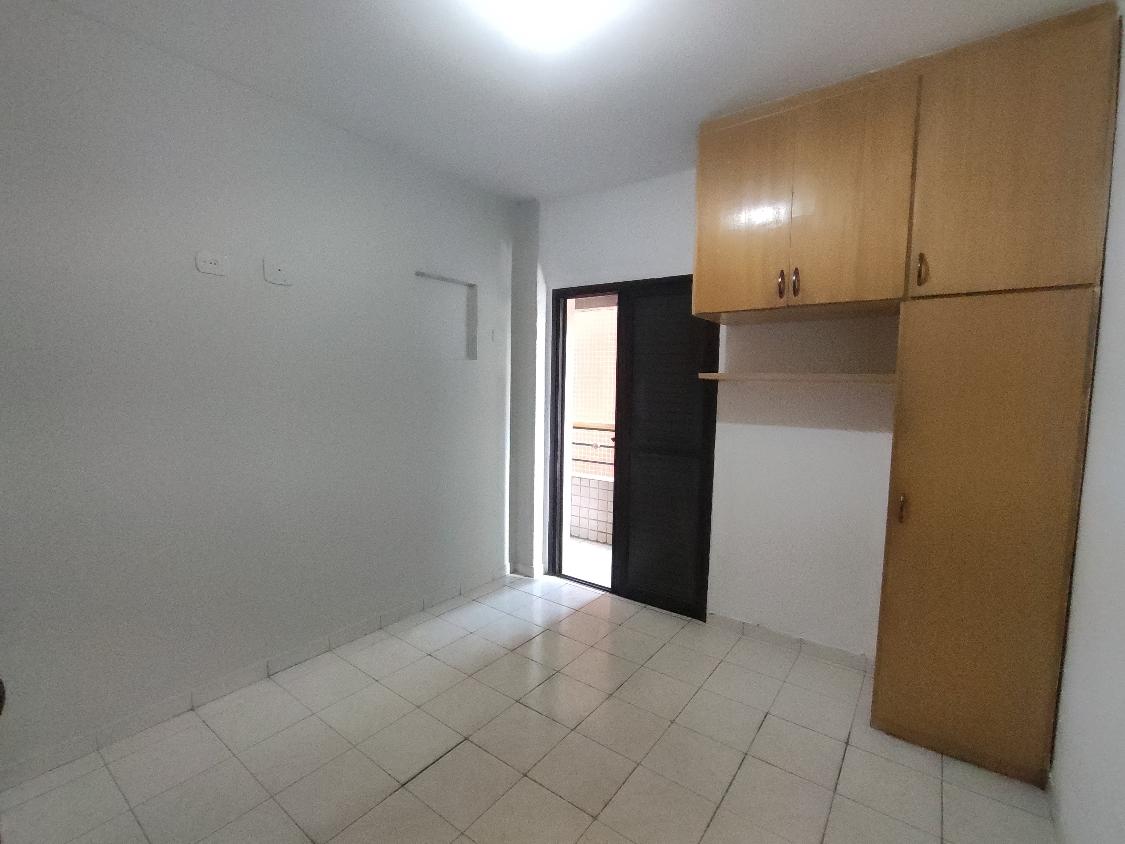 Apartamento à venda com 2 quartos, 67m² - Foto 7