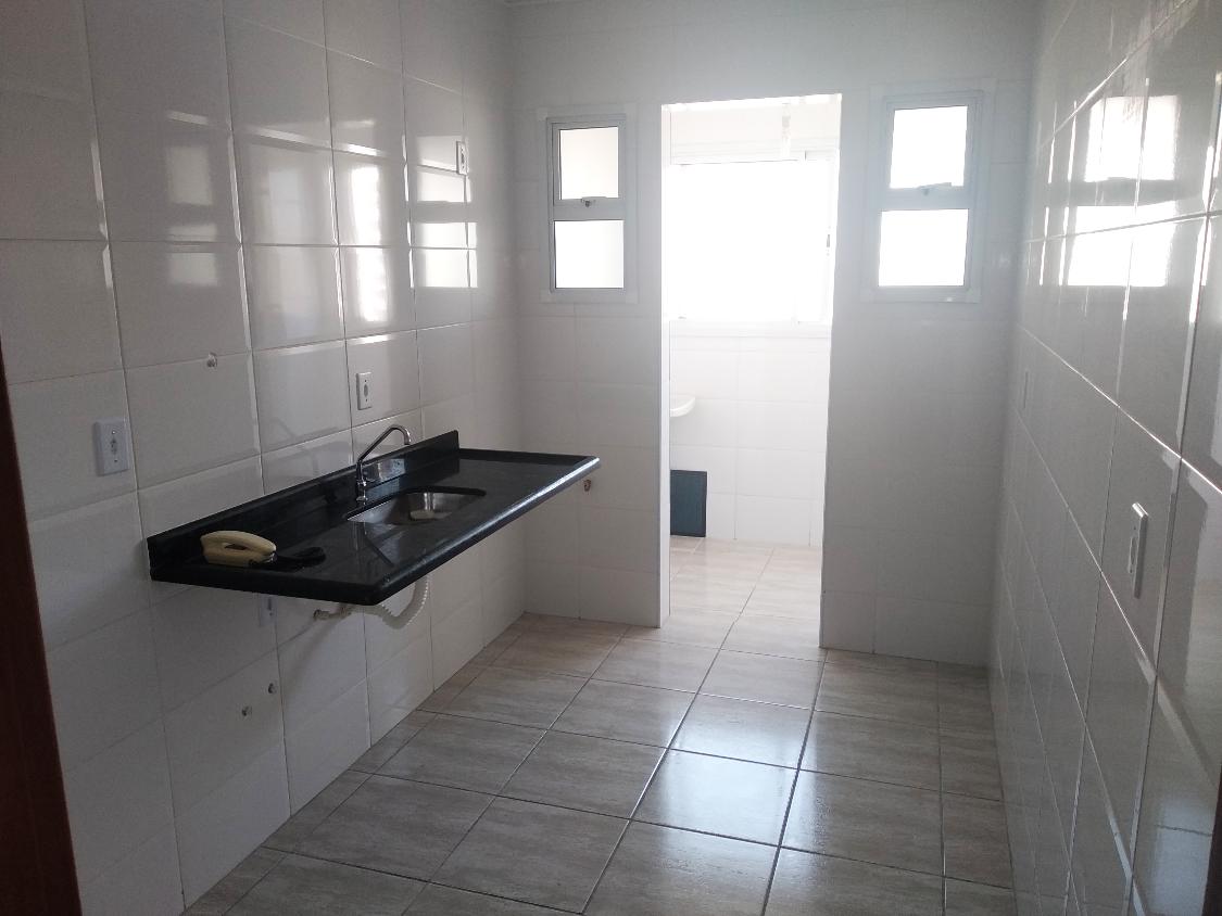 Apartamento à venda com 2 quartos, 67m² - Foto 12