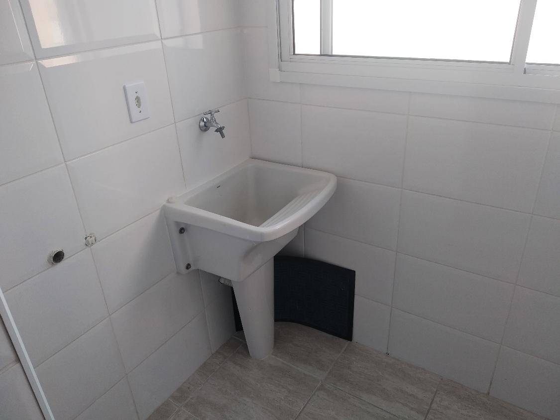 Apartamento à venda com 2 quartos, 67m² - Foto 13