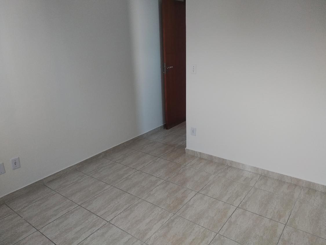 Apartamento à venda com 2 quartos, 67m² - Foto 16