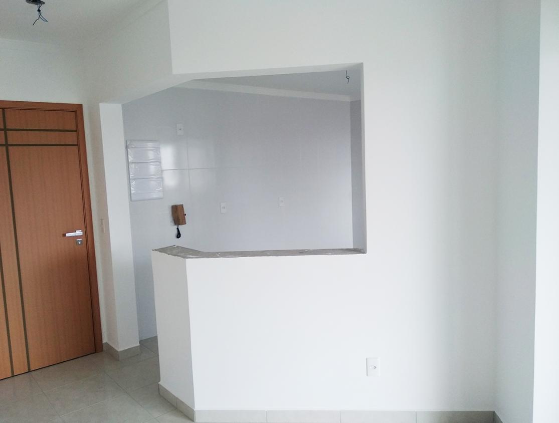 Apartamento à venda com 2 quartos, 75m² - Foto 13