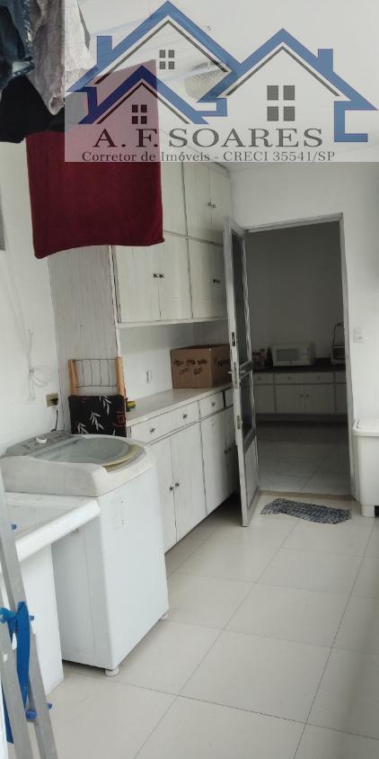 Casa à venda com 4 quartos, 200m² - Foto 16