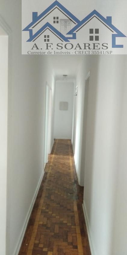 Casa à venda com 4 quartos, 200m² - Foto 21