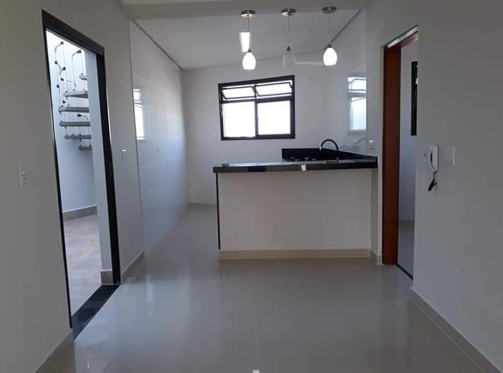 Apartamento à venda com 2 quartos, 208m² - Foto 2