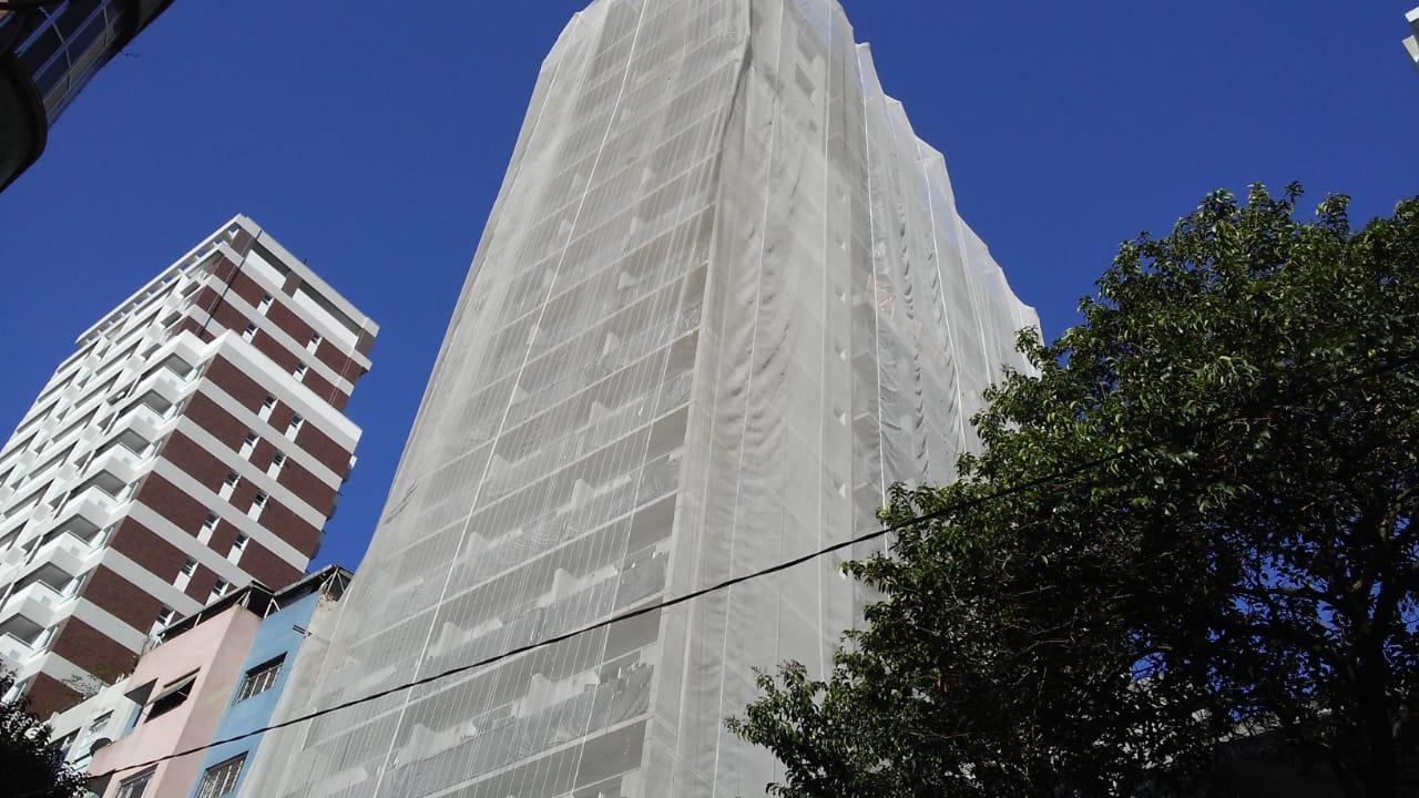 Apartamento à venda com 1 quarto, 28m² - Foto 2