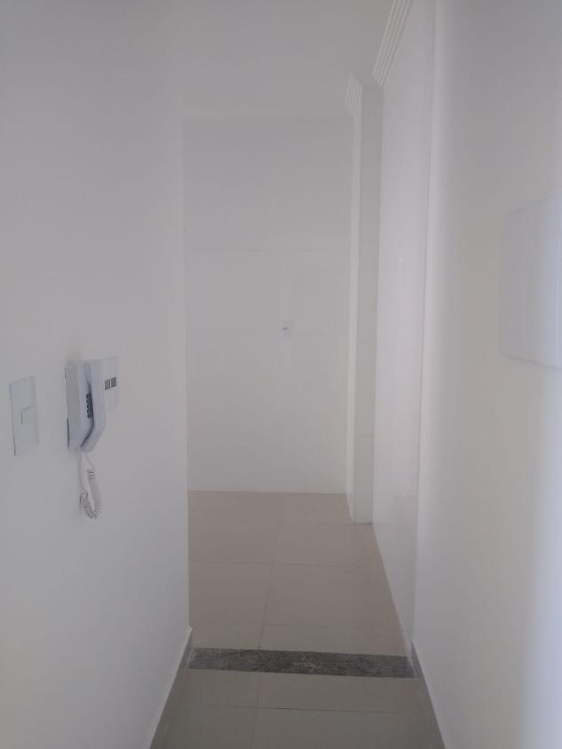 Apartamento para alugar com 2 quartos, 106m² - Foto 7