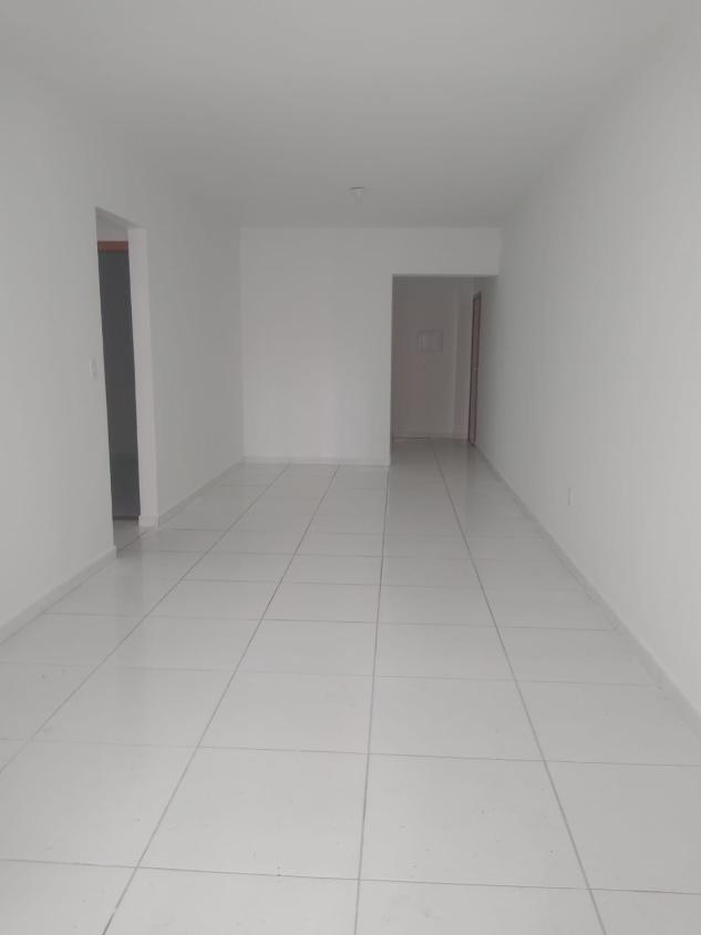 Apartamento para alugar com 2 quartos, 95m² - Foto 4