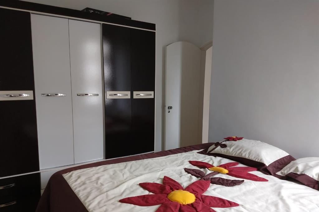 Apartamento à venda com 2 quartos, 84m² - Foto 4