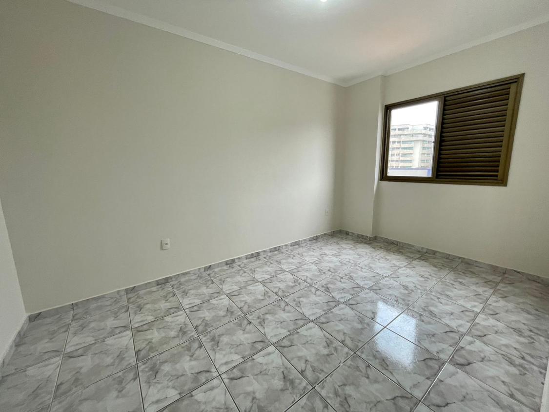 Apartamento à venda com 2 quartos, 95m² - Foto 11