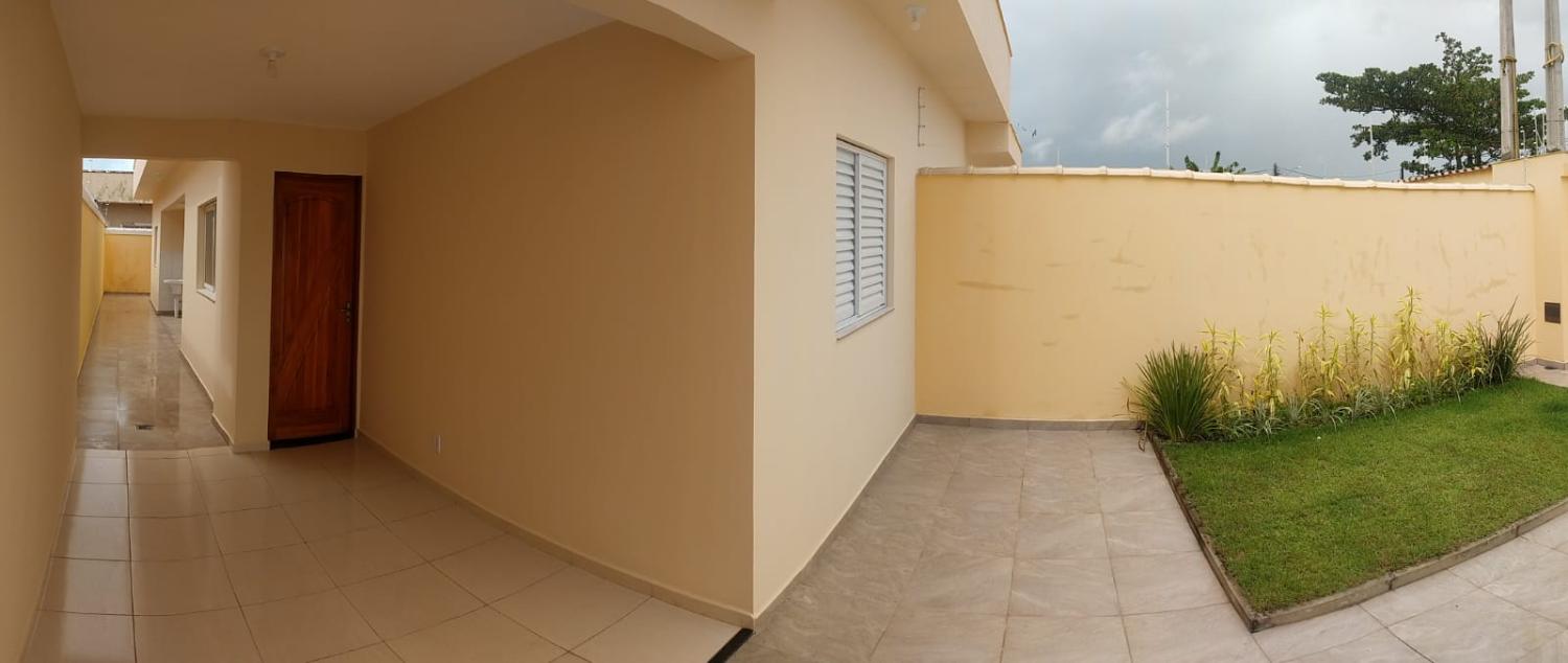 Casa à venda com 2 quartos, 68m² - Foto 1