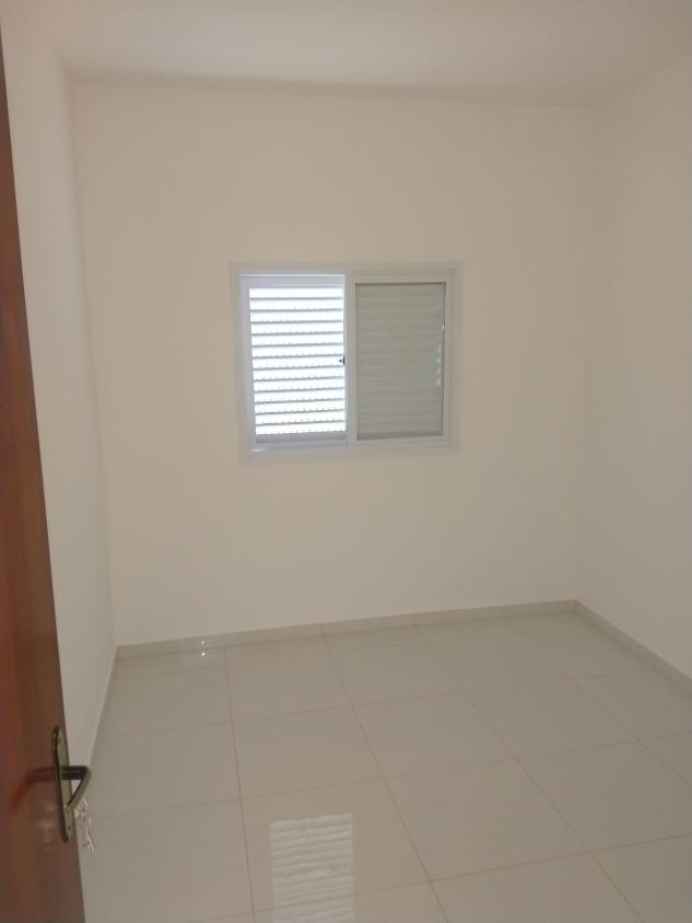 Casa à venda com 2 quartos, 68m² - Foto 5